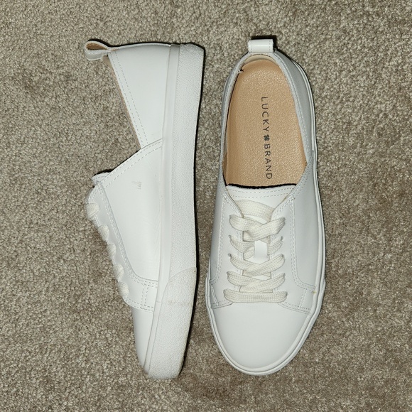 Lucky Dansbey Sneakers - Picture 12 of 16